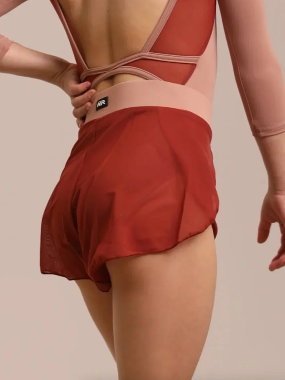 Tiger Friday Mesh Petal shorts size Child L in Teal EUC